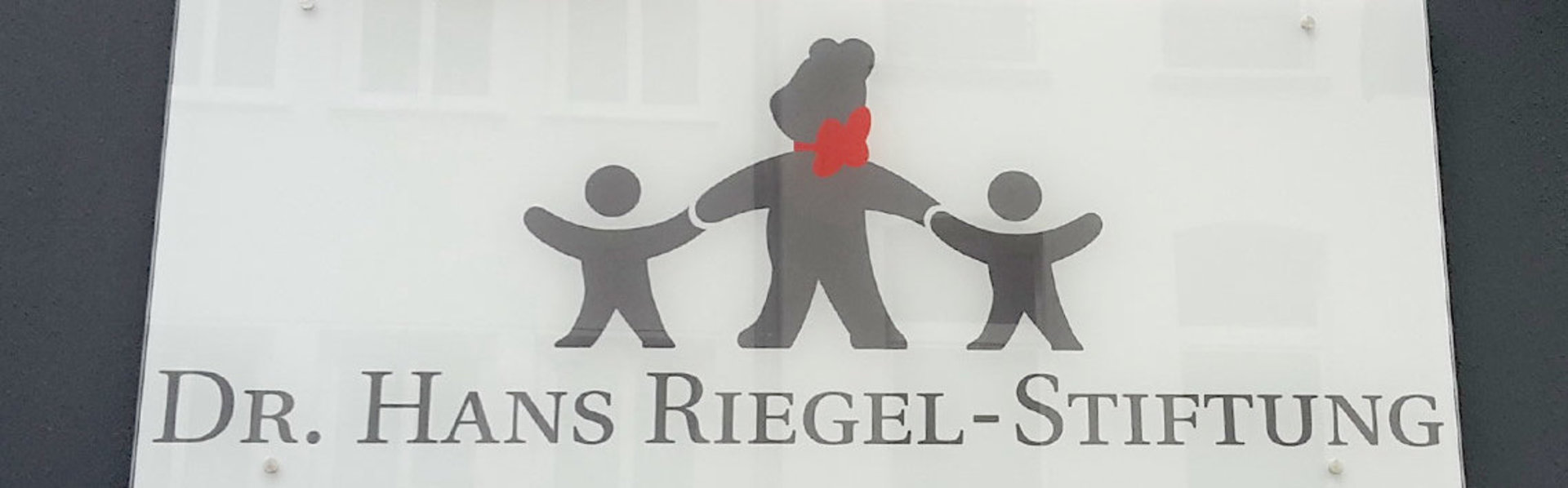 Dr. Hans Riegel-Stiftung: Impressum 